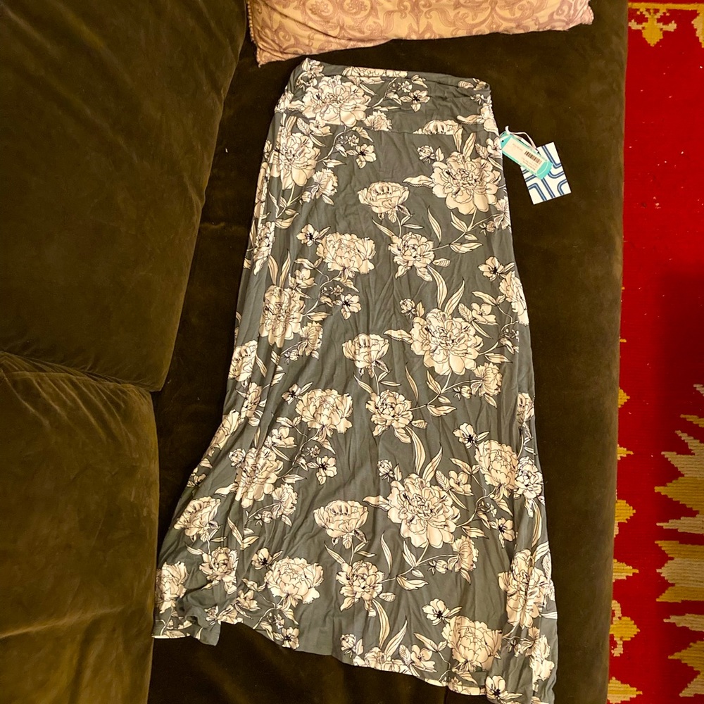 Floral Print Maxi Skirt